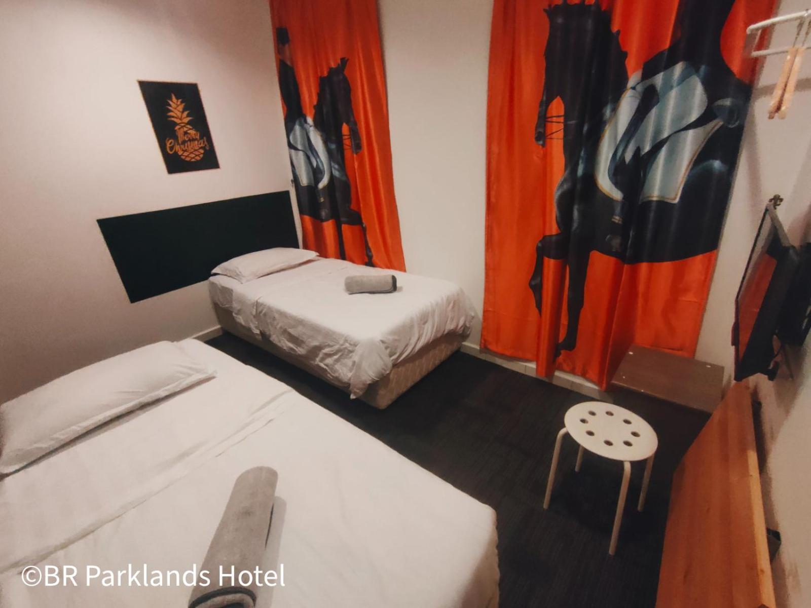 Br Parklands Hotel Klang Eksteriør billede