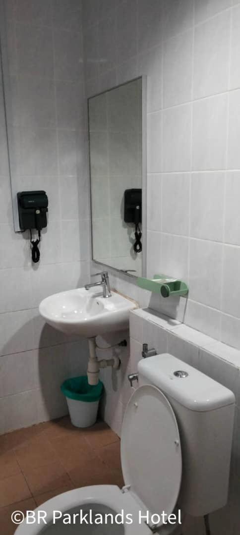 Br Parklands Hotel Klang Eksteriør billede